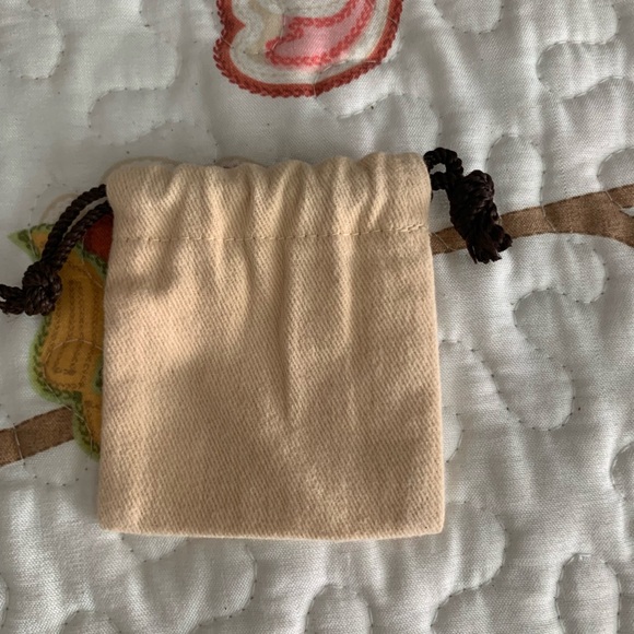 Louis Vuitton Beige Drawstring Pouch - Picture 2 of 5